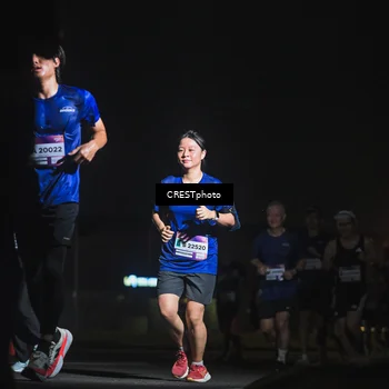 Runner Photo 7386250