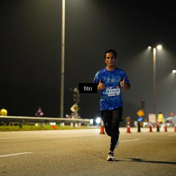 Runner Photo 7386253