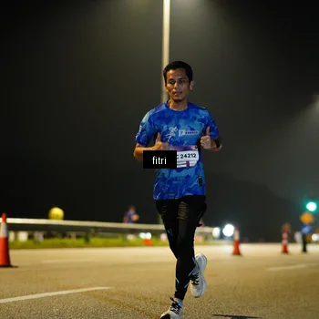 Runner Photo 7386259