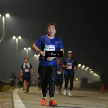 Runner Photo 7386300