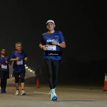 Runner Photo 7386303