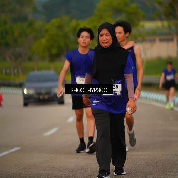 Runner Photo 7386333