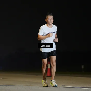 Runner Photo 7386370