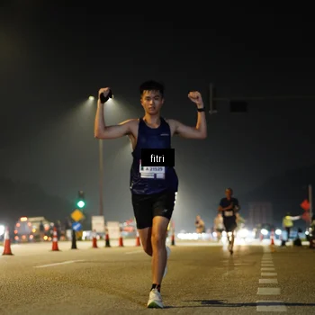 Runner Photo 7386411