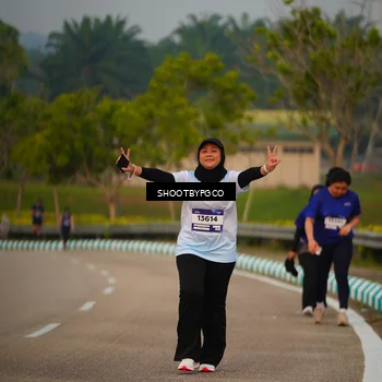 Runner Photo 7386419