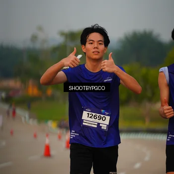 Runner Photo 7386456