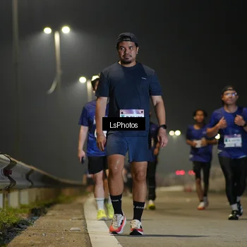 Runner Photo 7386480