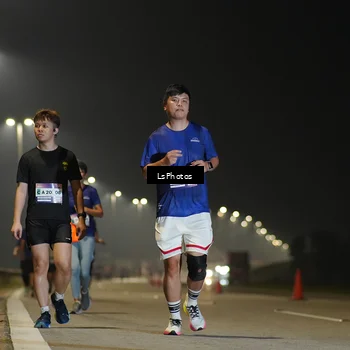 Runner Photo 7386500