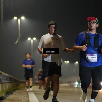 Runner Photo 7386551