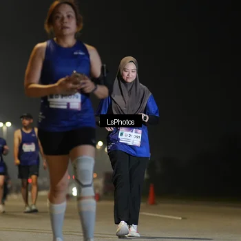Runner Photo 7386590