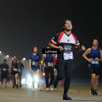 Runner Photo 7386627