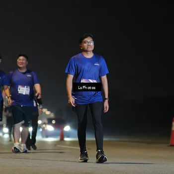 Runner Photo 7386640