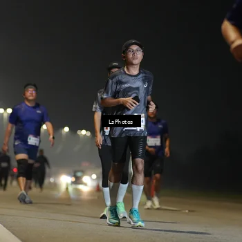 Runner Photo 7386661