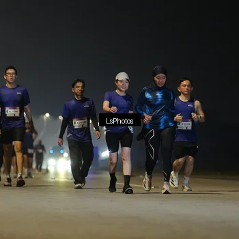 Runner Photo 7386674