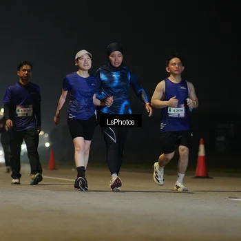 Runner Photo 7386680