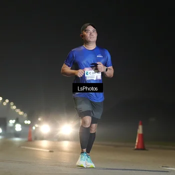 Runner Photo 7386703