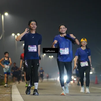 Runner Photo 7386747