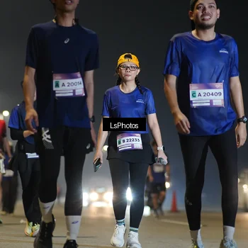 Runner Photo 7386754
