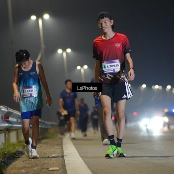 Runner Photo 7386768