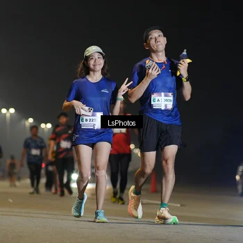 Runner Photo 7386813