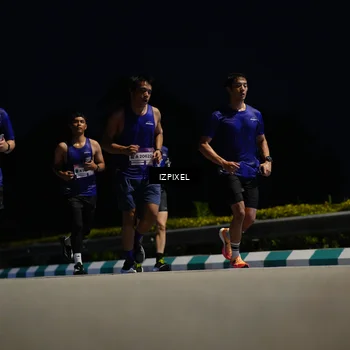 Runner Photo 7386821