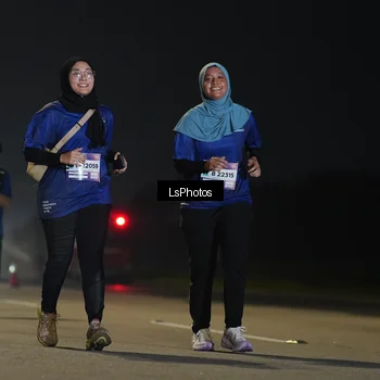 Runner Photo 7386930