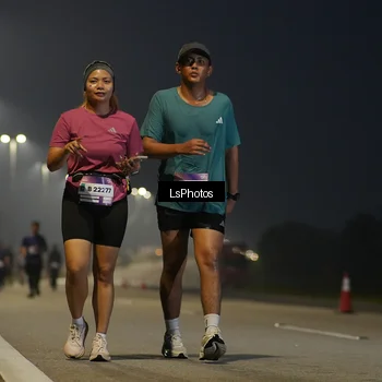 Runner Photo 7387021