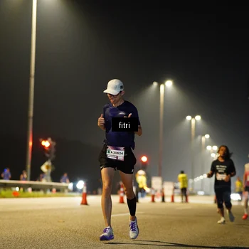 Runner Photo 7387098