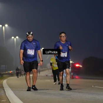 Runner Photo 7387128