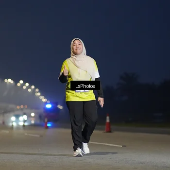 Runner Photo 7387139