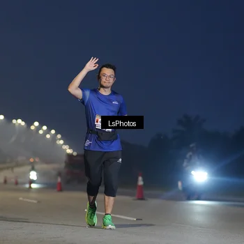 Runner Photo 7387183