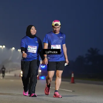 Runner Photo 7387240