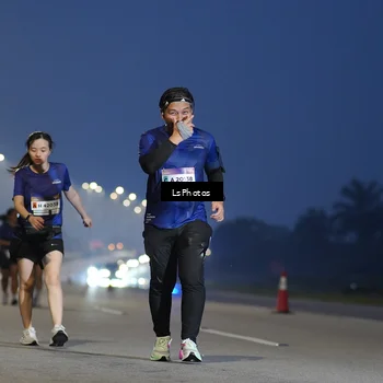 Runner Photo 7387281