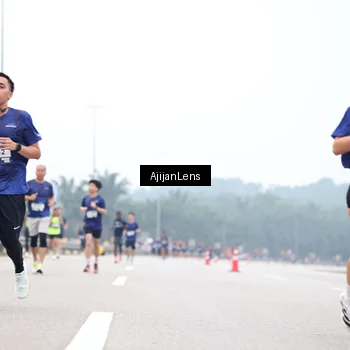 Runner Photo 7387303