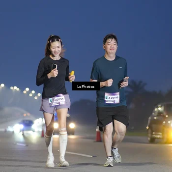 Runner Photo 7387311