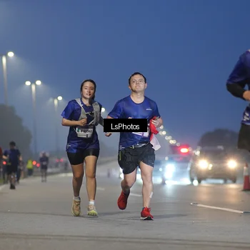 Runner Photo 7387363