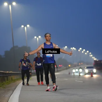 Runner Photo 7387374