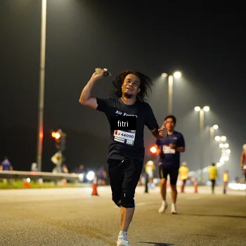 Runner Photo 7387376