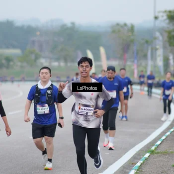 Runner Photo 7387416