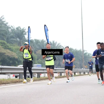 Runner Photo 7387465