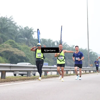 Runner Photo 7387466