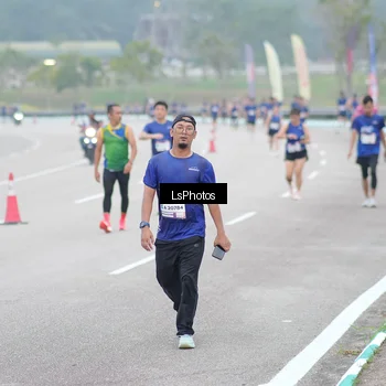Runner Photo 7387495