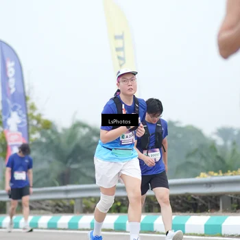 Runner Photo 7387534