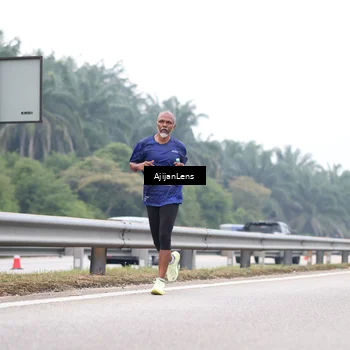 Runner Photo 7387587