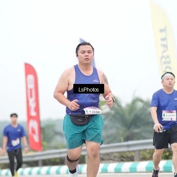 Runner Photo 7387588