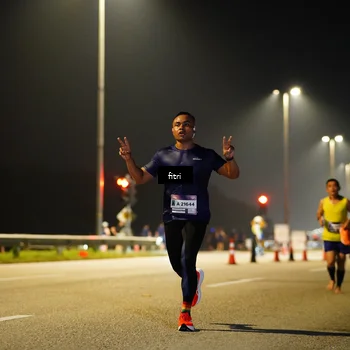 Runner Photo 7387651
