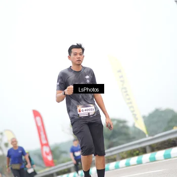 Runner Photo 7387714