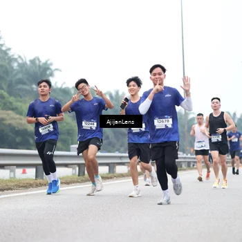 Runner Photo 7387748