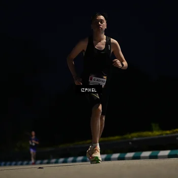 Runner Photo 7387764
