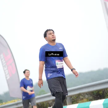 Runner Photo 7387819